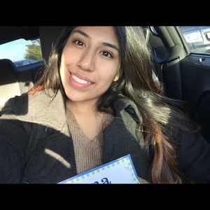 Meet your Posher, Angeles